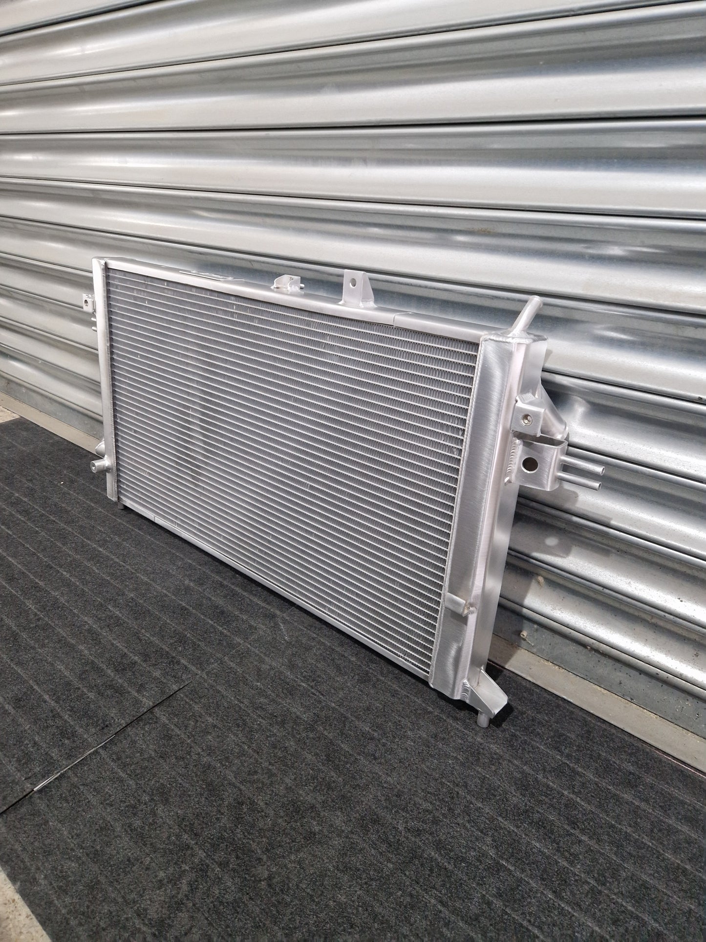 Astra vxr high performance radiator