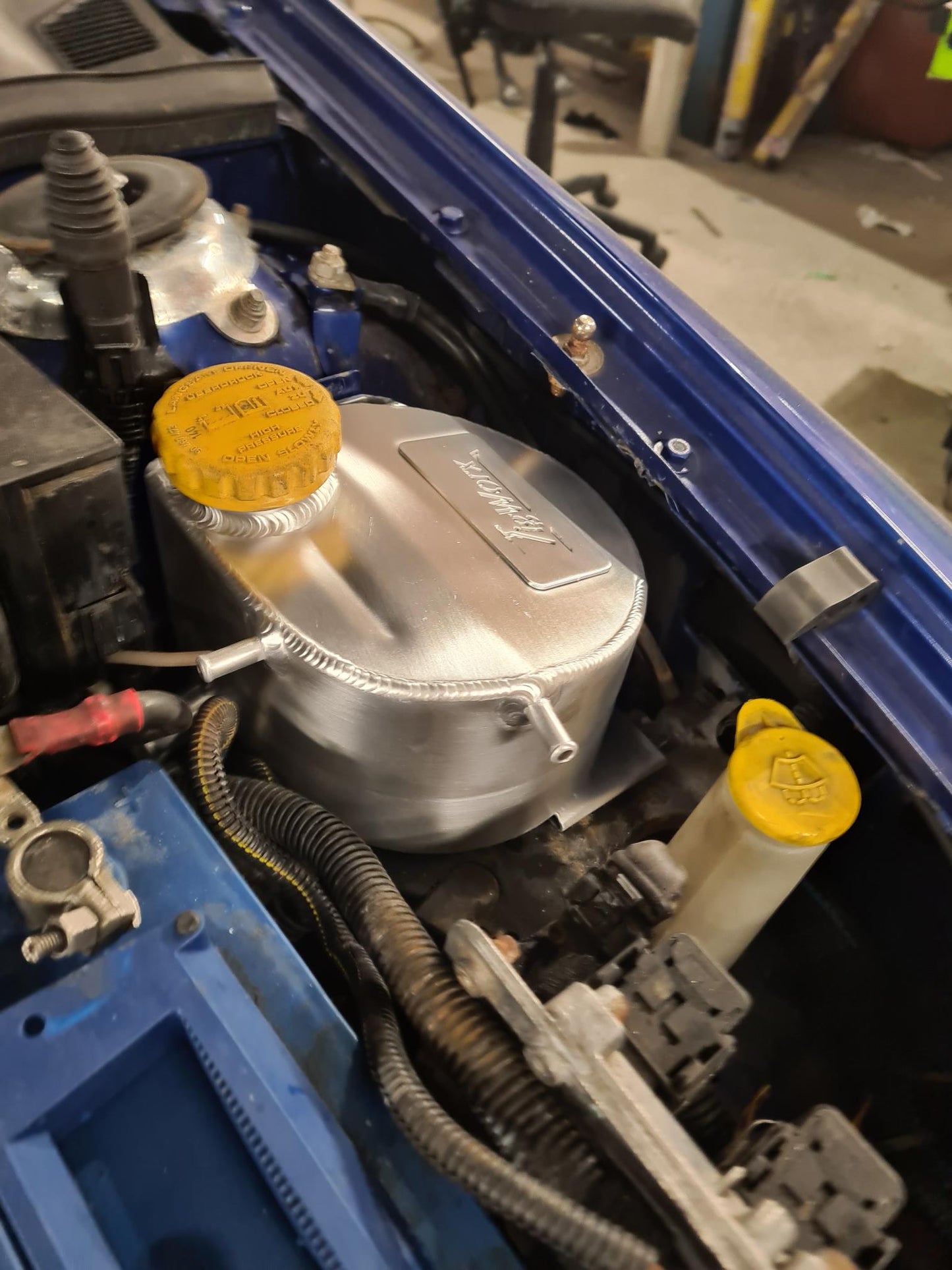 Astra Mk4 Gsi/SRI-T header tank