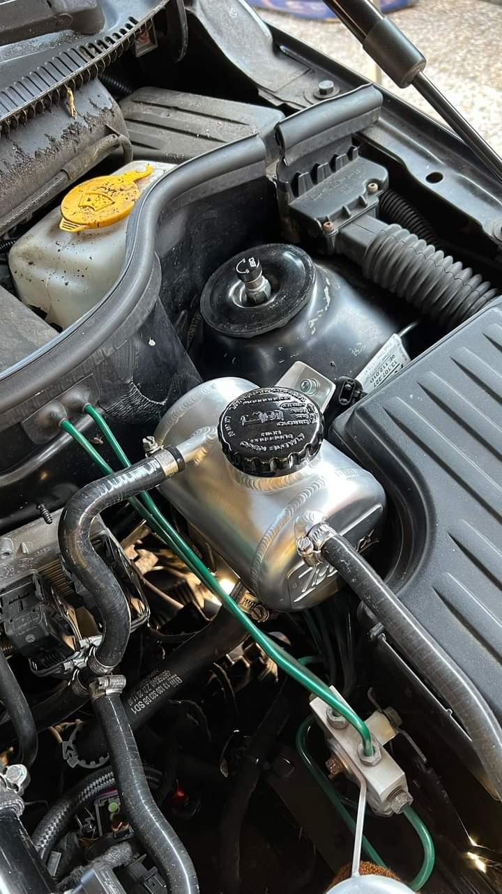 Corsa C Header Tank