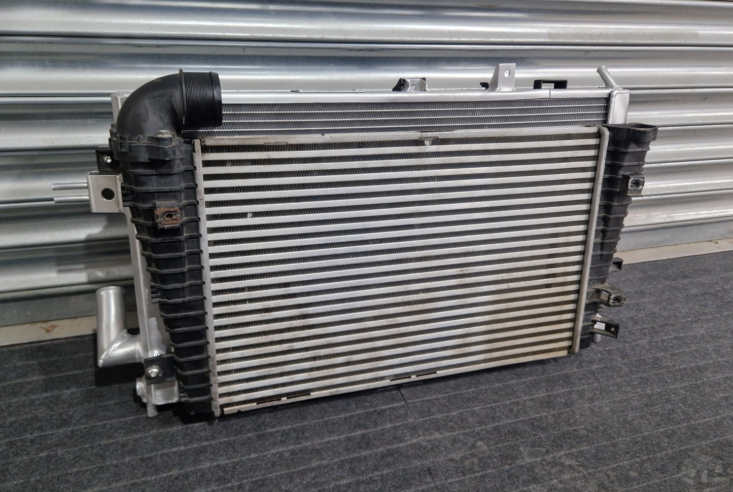Astra vxr high performance  radiator