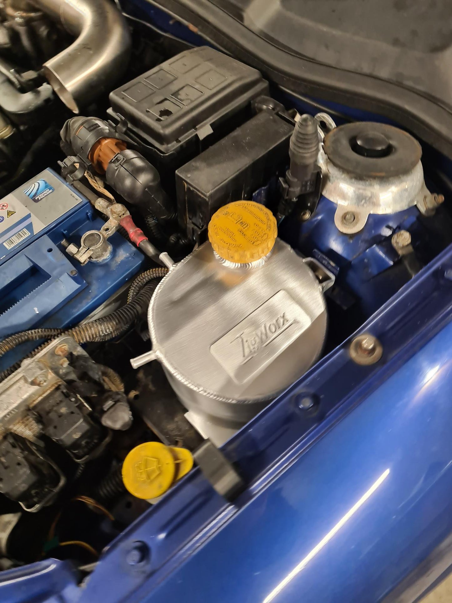 Astra Mk4 Gsi/SRI-T header tank